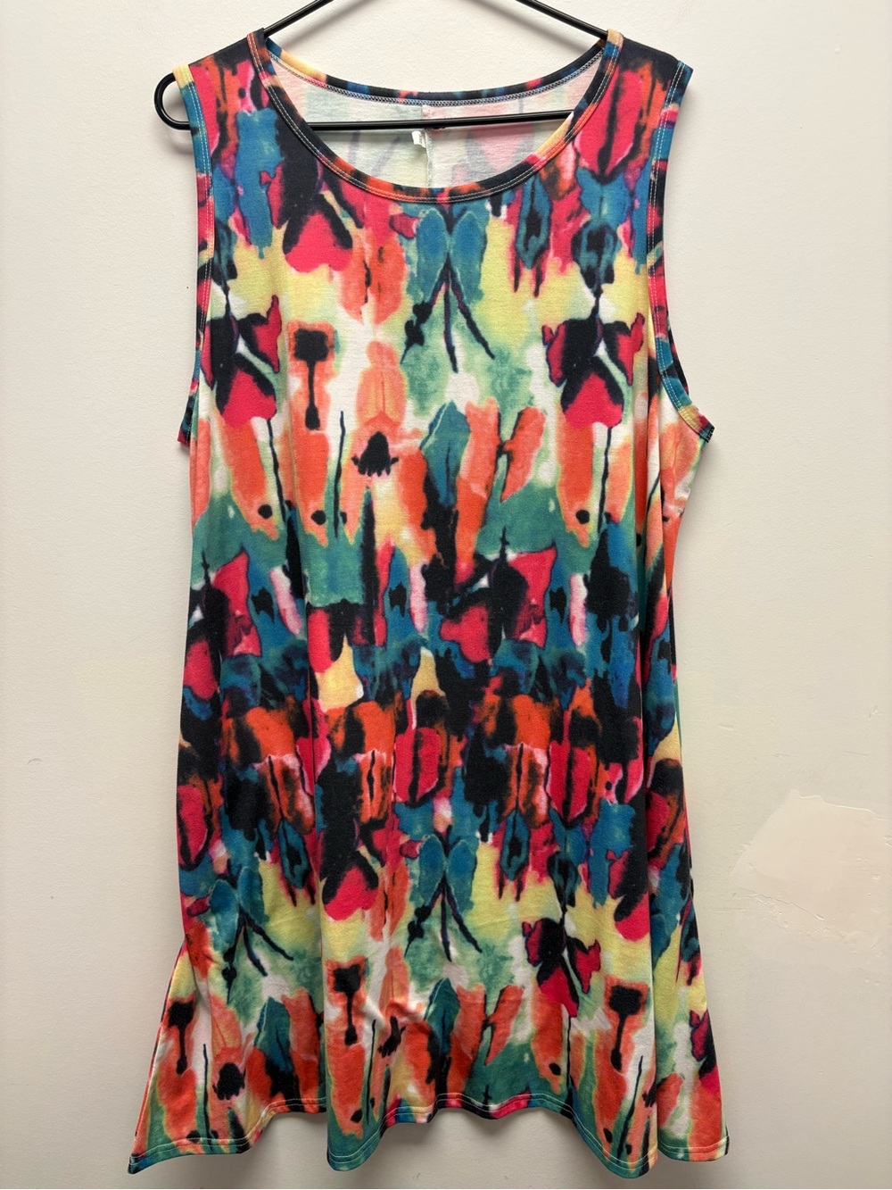4 for $25 🎨 Multicolour Abstract Sleeveless Swing Tunic w/ Pockets – Size XXL